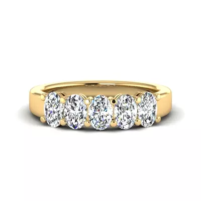 Briar 5 Stone Shared Prong Anniversary Band