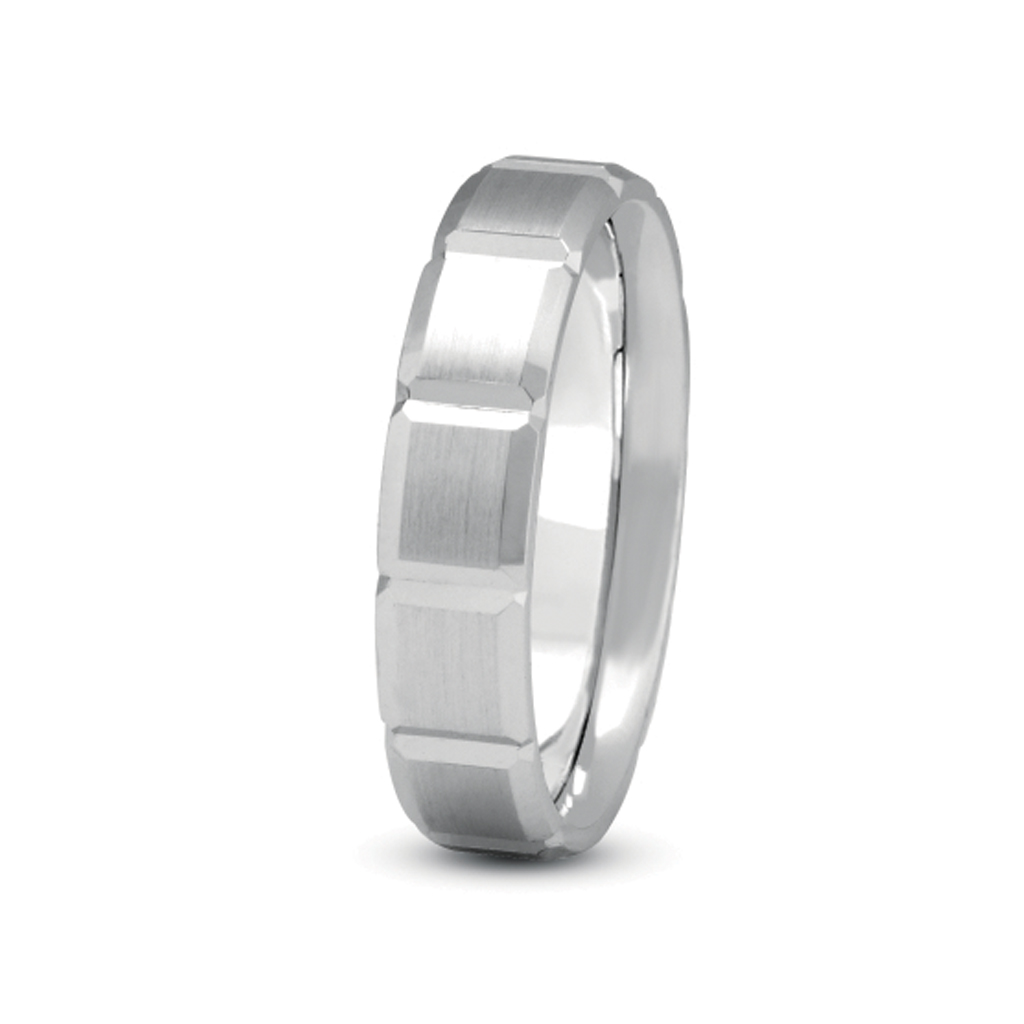 Step Cut Carved Band (8mm)