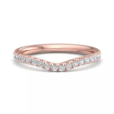 Jayleen Pavé Curved Band