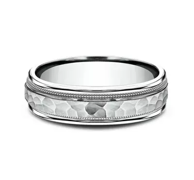 Hammered Center Drop Edge Milgrain Comfort-Fit Band (6mm)