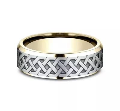 Celtic Love Knot Beveled Edge Comfort Fit Band (7mm)