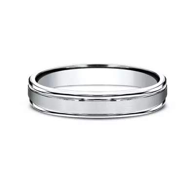 Satin Center Polished Edge Comfort-Fit Band (4.5mm)