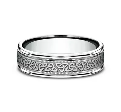 Celtic Triangle Knot Comfort-Fit Band (6mm)