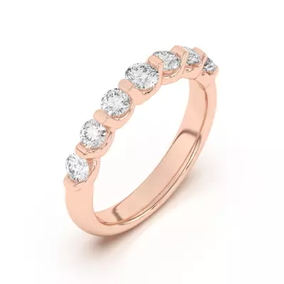 Uma Graduated Diamond Band