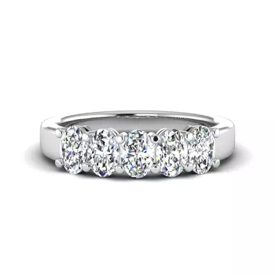 Briar 5 Stone Shared Prong Lab Anniversary Band