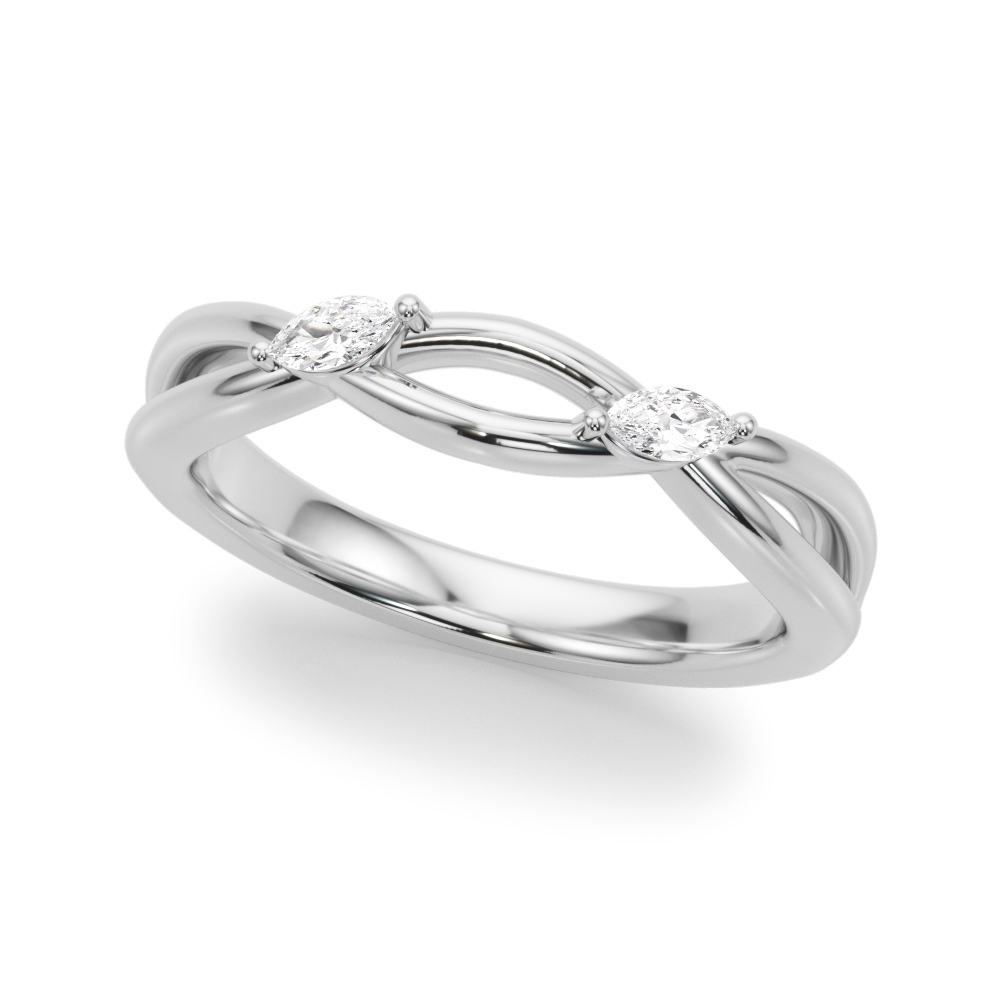Lissora Twisted Marquise Band