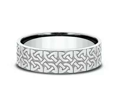 Celtic Knotwork Flat Comfort-Fit Band (7mm)