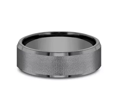 Midnight Textured Beveled Comfort-Fit Band (7mm)