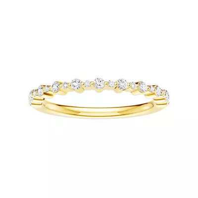 Classic Alternating-Sized Diamond Band (0.25 ct. tw.)