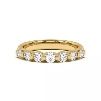 Uma Graduated Diamond Band