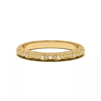 Kathryn Lab Pavé Heart Scroll Band