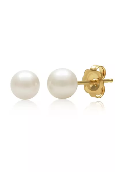 Classic Freshwater Pearl Stud (7-8mm)