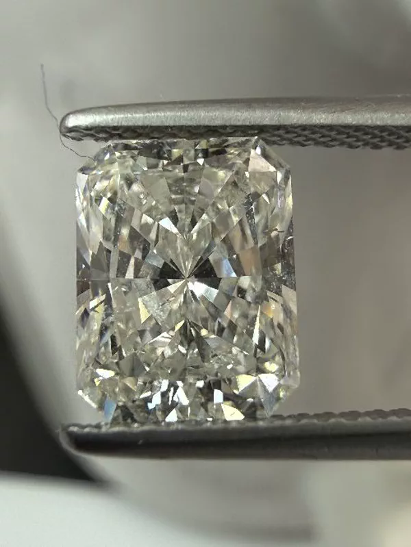 2.5 Carat · H · SI1 Rare Carat Ideal Cut