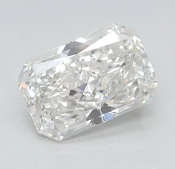 2.81 Carat · F · VVS2 Rare Carat Ideal Cut