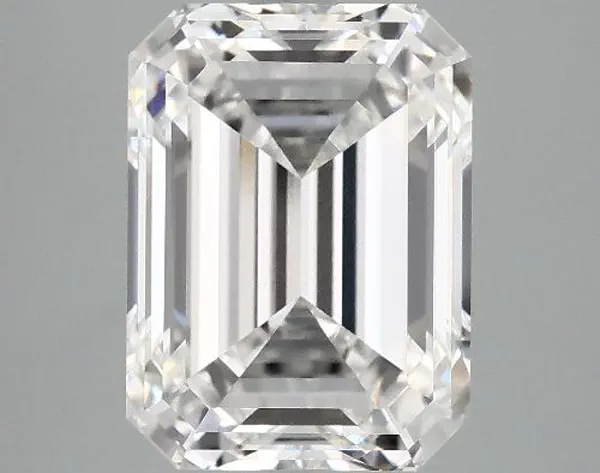4.91 Carat · F · VVS2 Rare Carat Ideal Cut
