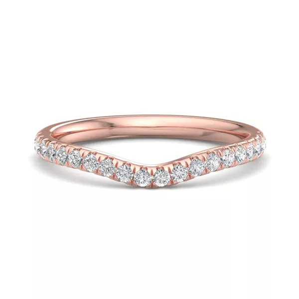 Jayleen Pavé Curved Band