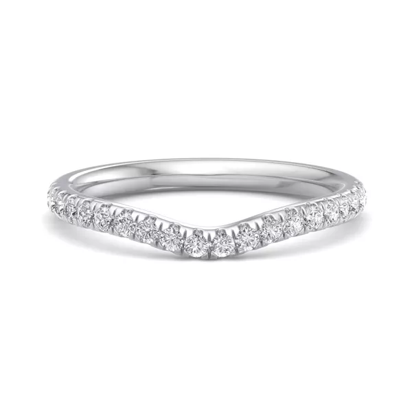 Jayleen Pavé Curved Band
