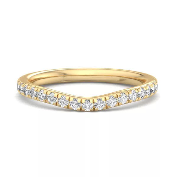 Lylah Curved Pavé Band