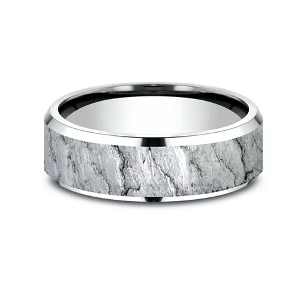 Obsidian Texture Beveled Edge Comfort Fit Band (7mm)