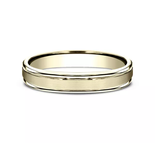 Satin Center Polished Edge Comfort-Fit Band (4.5mm)