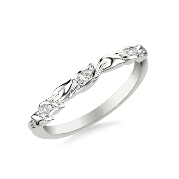 Skye Diamond Band