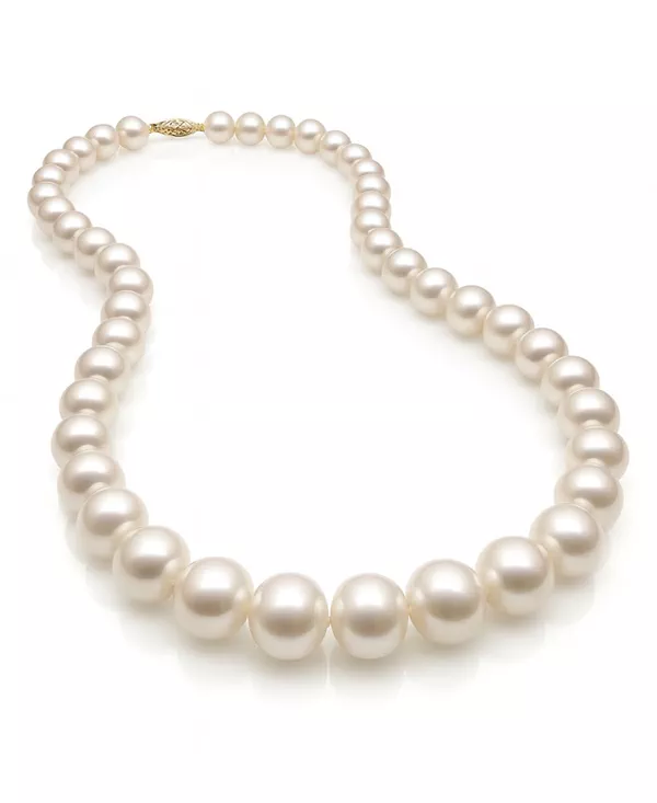 Freshwater Pearl Necklace (9-10mm)
