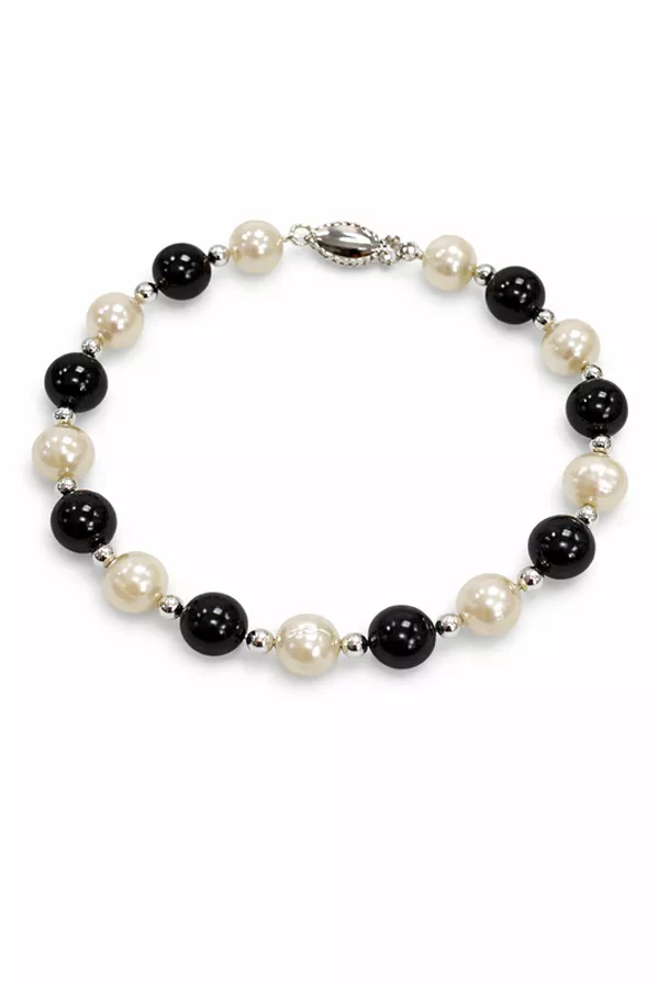 Freshwater Pearl & Black Onyx Silver Bracelet (7–8 mm)