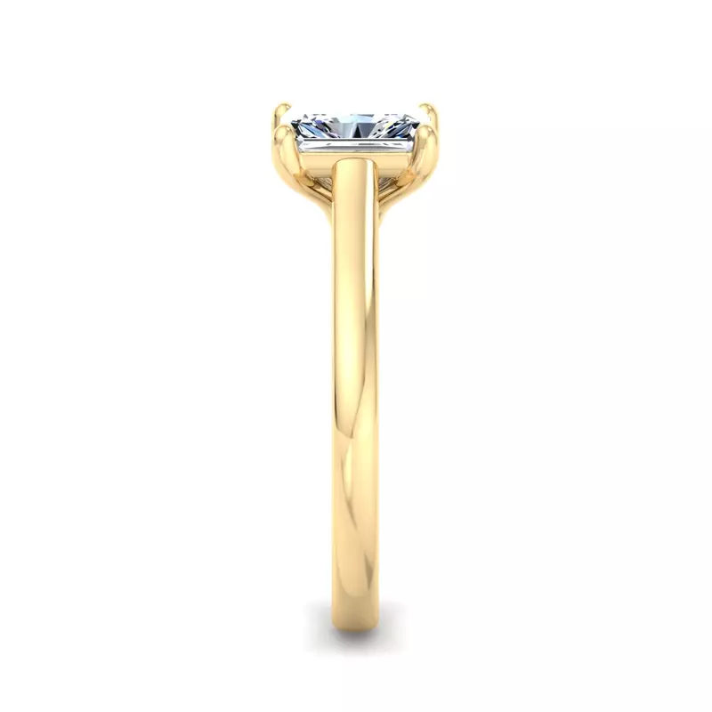 18K Yellow Gold Summer Solitaire Engagement Ring