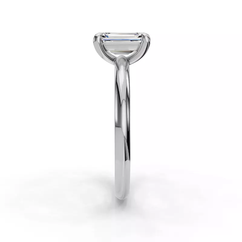 Platinum Bella Solitaire Engagement Ring