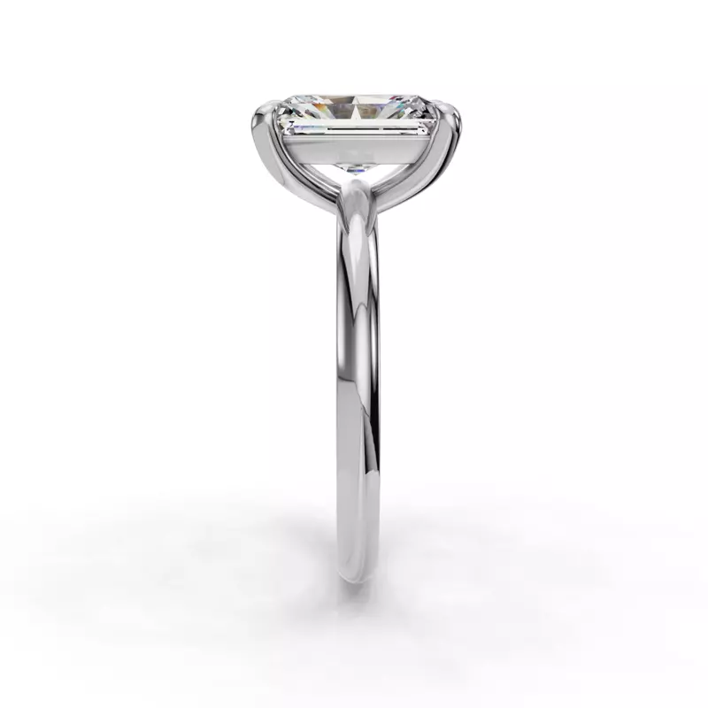 Platinum Bella Solitaire Engagement Ring
