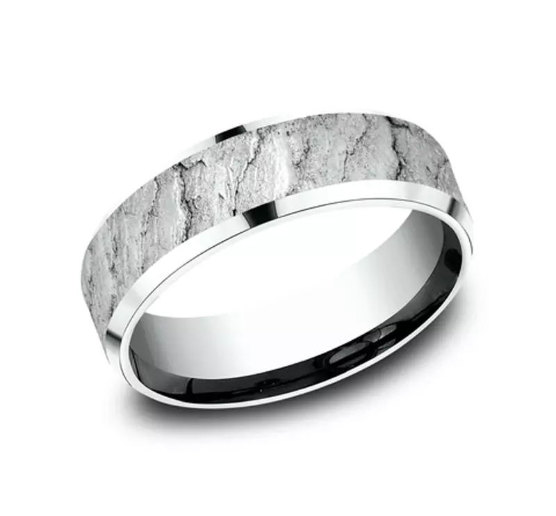 14K White Gold Obsidian Texture Beveled Edge Comfort Fit Band (7mm)