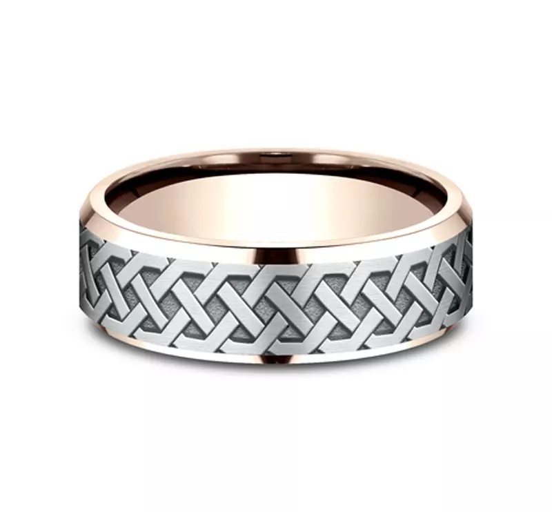 Celtic Love Knot Beveled Edge Comfort Fit Band (7mm)