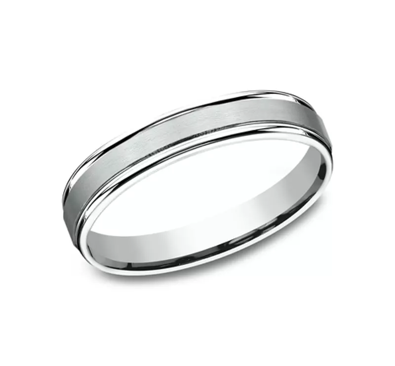 Platinum Satin Center Polished Edge Comfort-Fit Band (4.5mm)