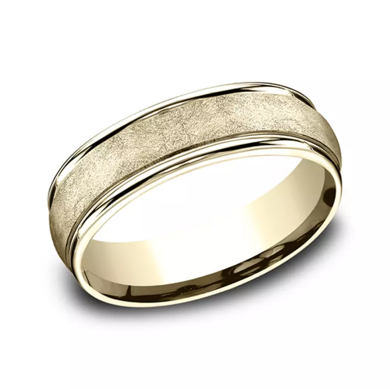 18K Yellow Gold Linen Texture Drop Edge Comfort-Fit Band (6.5mm)