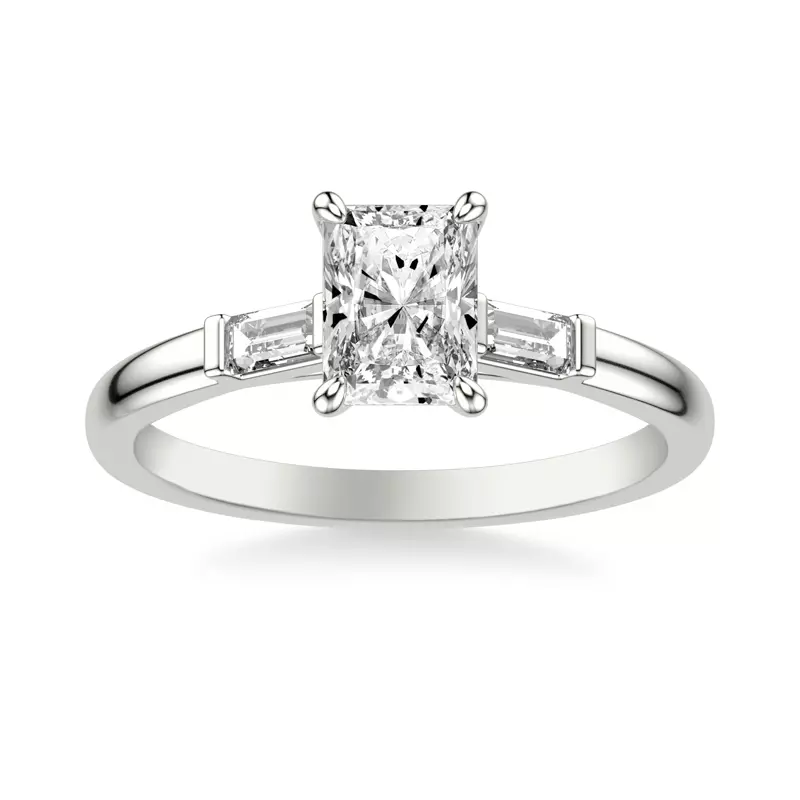 18K White Gold Luisa Classic 3-Stone Engagement Ring