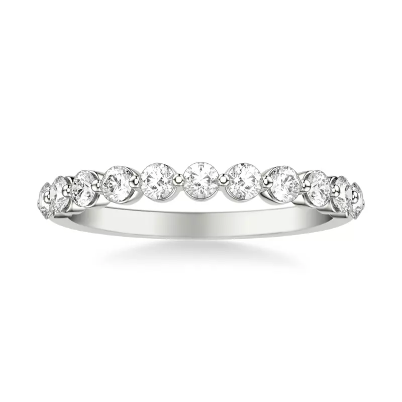 18K White Gold Bliss Grand Shared Prong Diamond Band