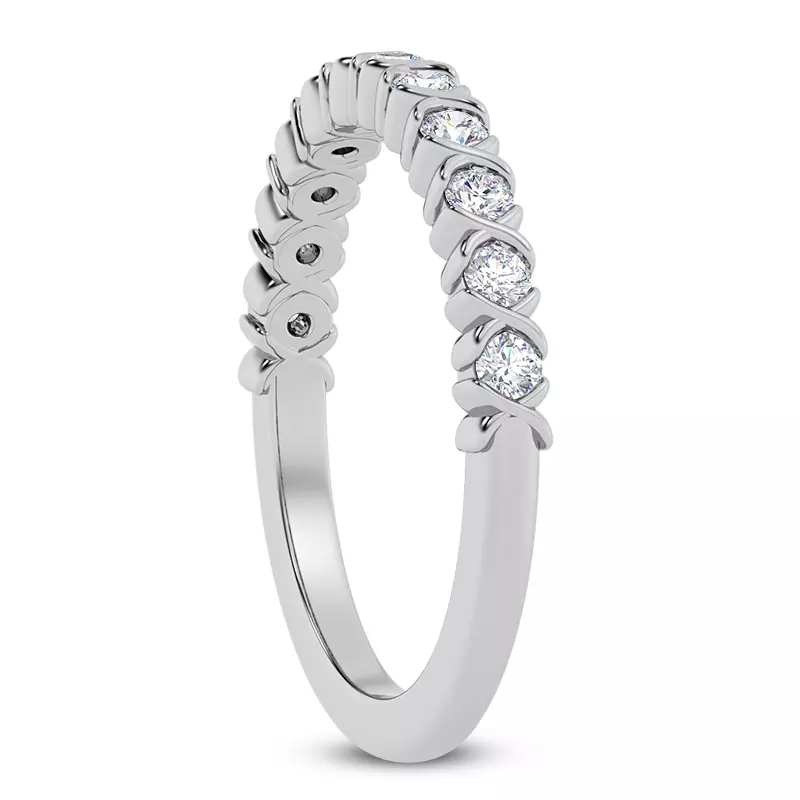 18K White Gold Lovi XO Diamond Band