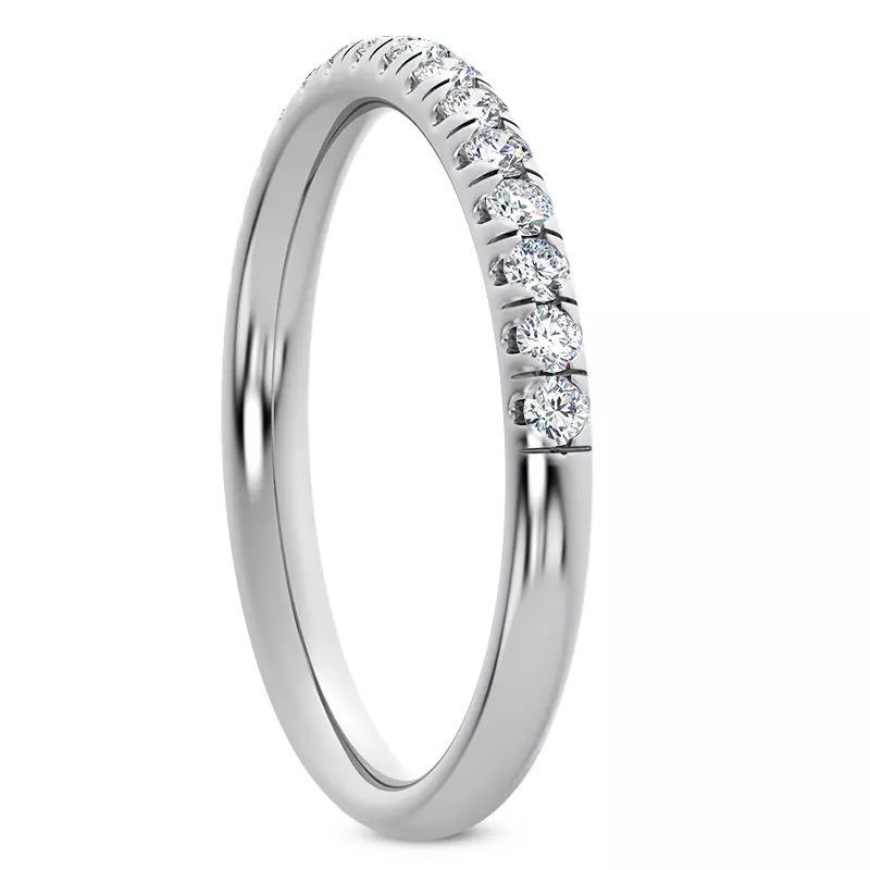 18K White Gold Leoni Diamond Band