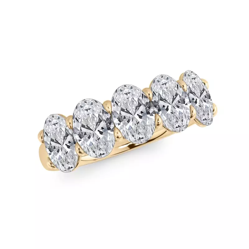 18K Yellow Gold Oval Cut Diamond 5 Stone Ring (2.50 ct. tw.)