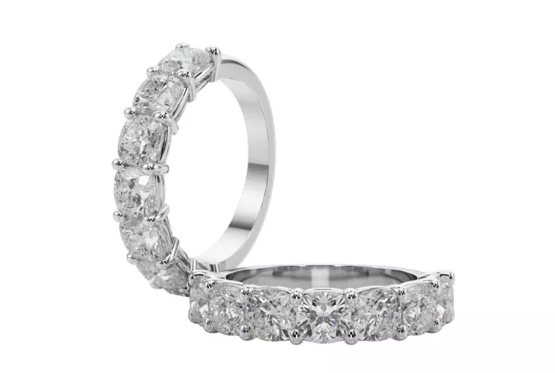 18K White Gold Cushion Cut Diamond 7 Stone Ring (3.00 ct. tw.)