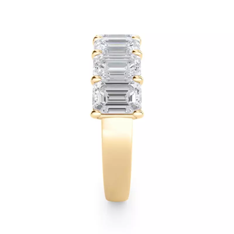 18K Yellow Gold Emerald Cut Diamond 7 Stone Ring (3.50 ct. tw.)