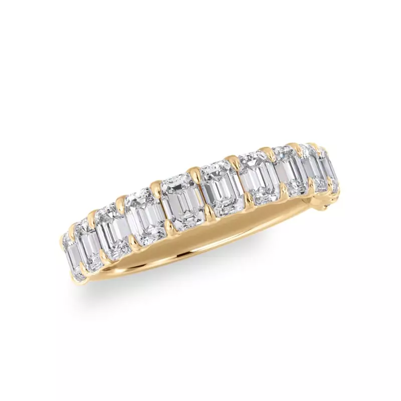 14K Yellow Gold Emerald-Cut Lab Diamond Scalloped Band (1.80 ct. tw.)