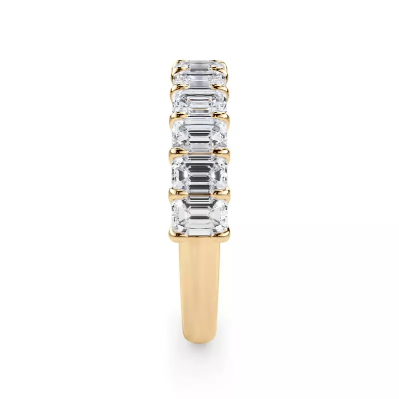 18K Yellow Gold Emerald-Cut Lab Diamond Scalloped Band (1.80 ct. tw.)