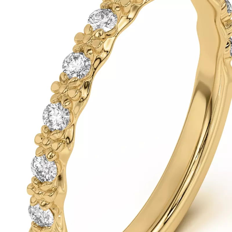 14K Yellow Gold Blooming Petal Pavé Band