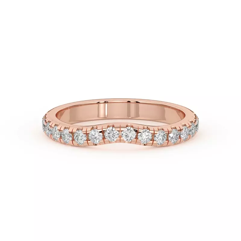 Betsy Grand Curved Pavé Band