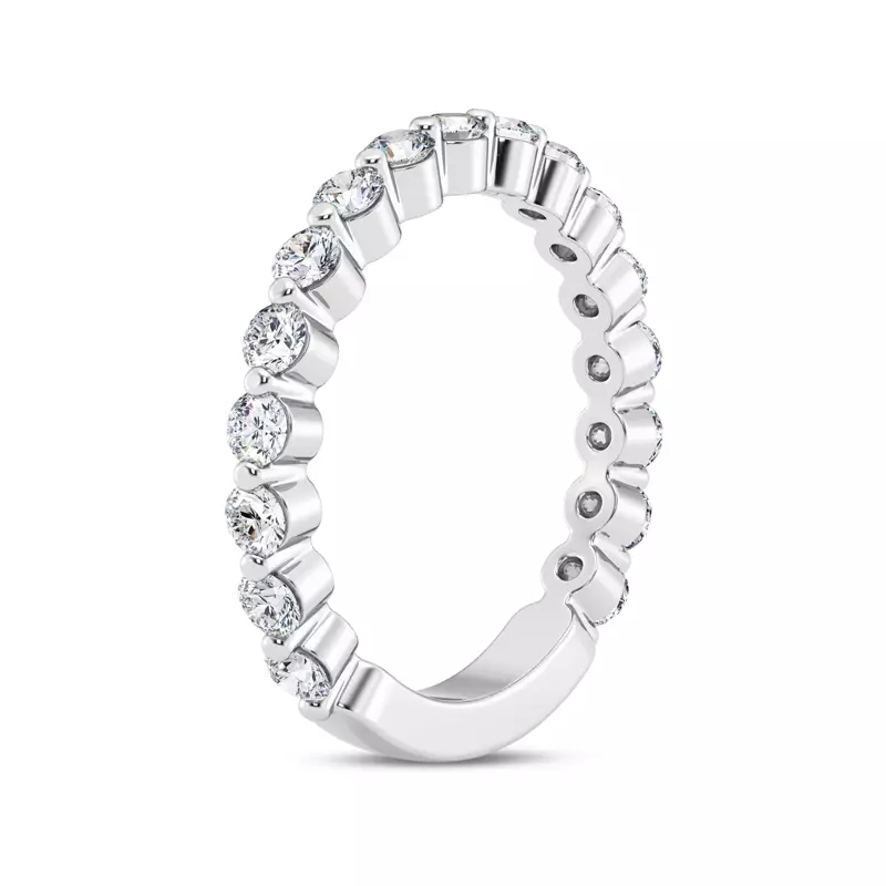 14K White Gold Tradition Shared Prong Lab Diamond Band (3/4ct. tw.)