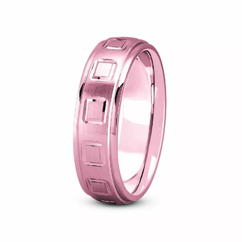 Square Diamond Cut Carved Band (7Mm)