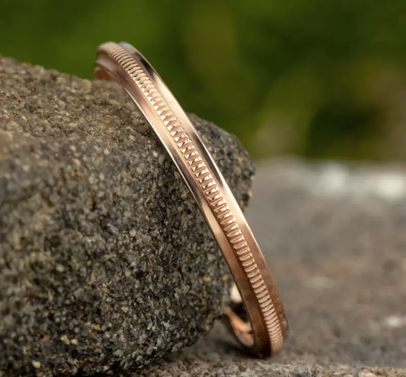 14K Rose Gold Grooved Reeded Band (2mm)
