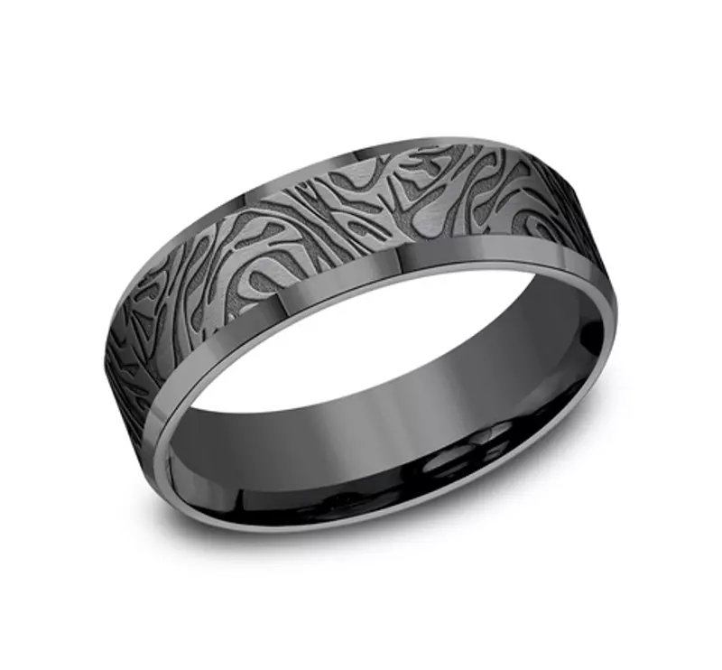 Tantalum Ember Etched Beveled Comfort-Fit Band (7mm)