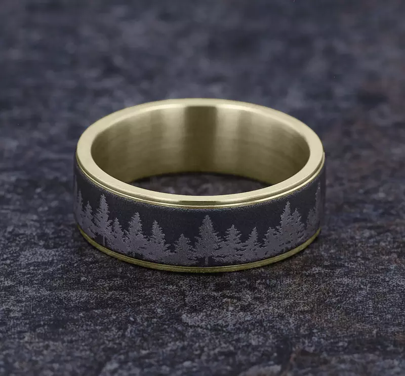 Yellow Gold 14k & Tantalum Timberline Engraved Comfort-Fit Band (7.5mm)
